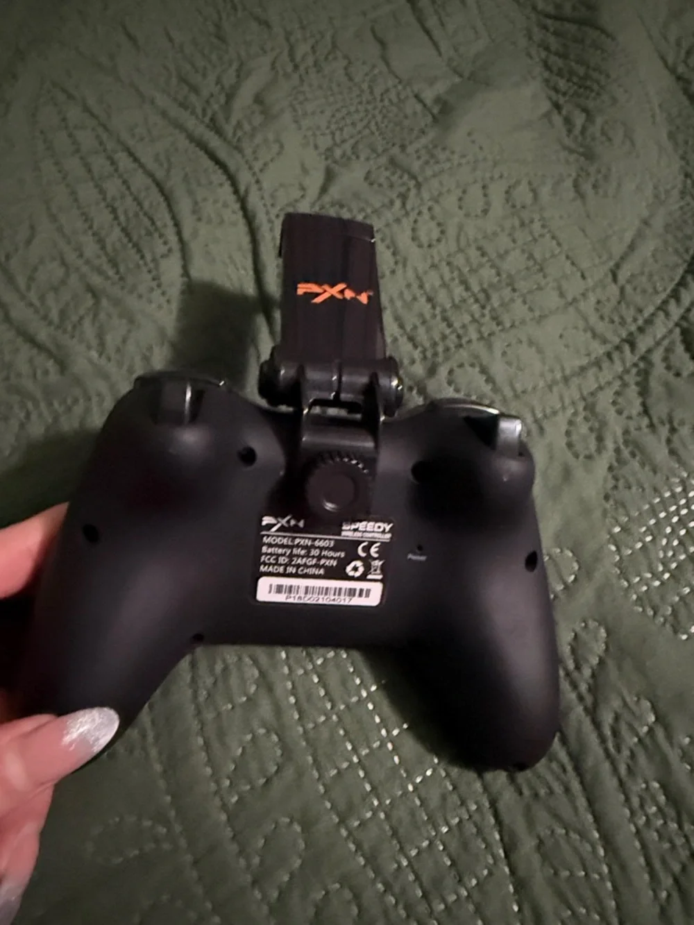 Wireless Game Controller with Phone Mount - Black